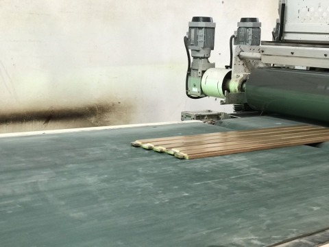 โรงงานขายส่งไม้พาราประสาน ราชบุรี